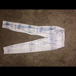 P’Tula active leggings size M